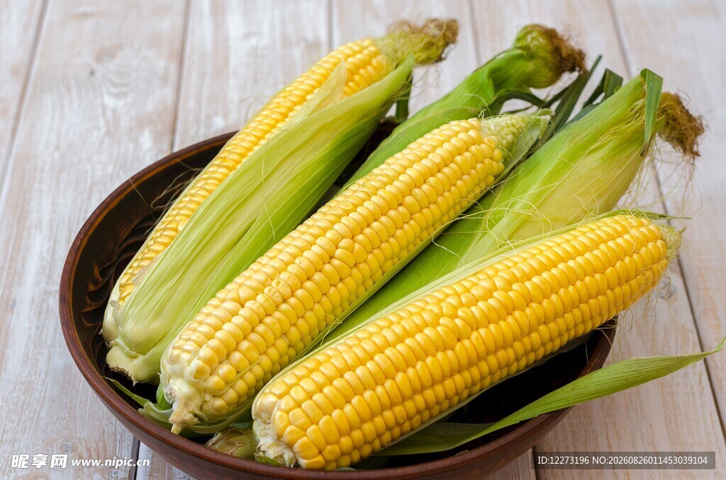 碗中鲜嫩玉米棒