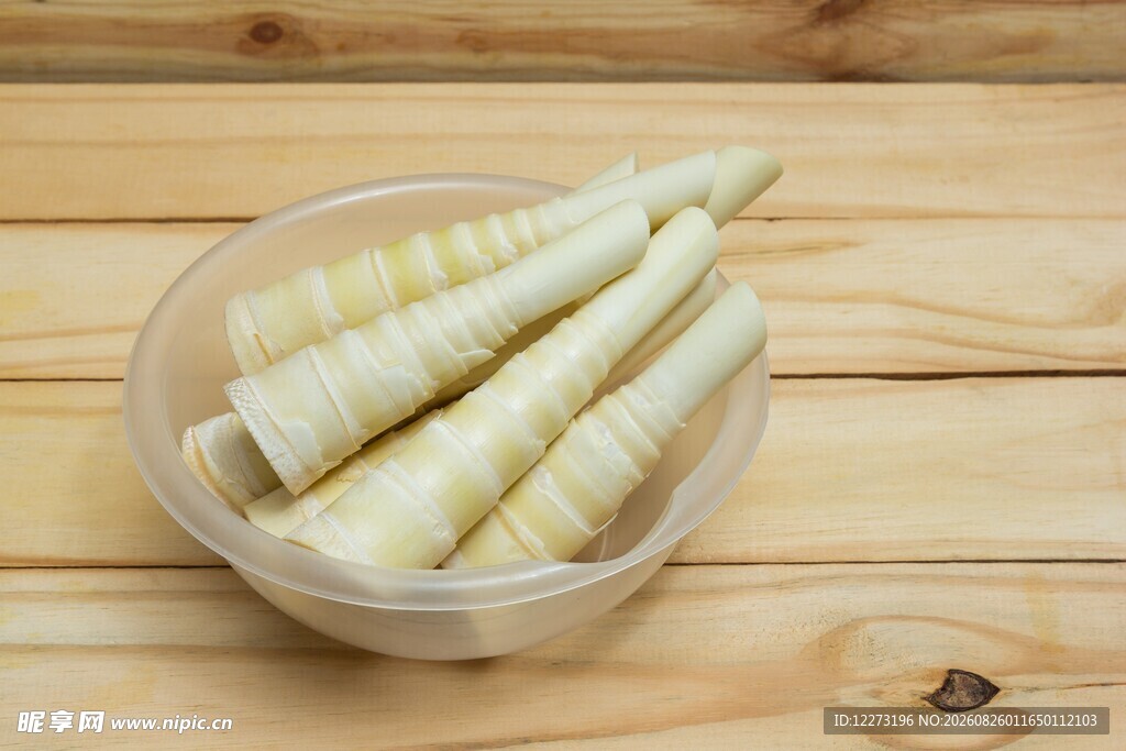 透明碗装鲜嫩竹笋