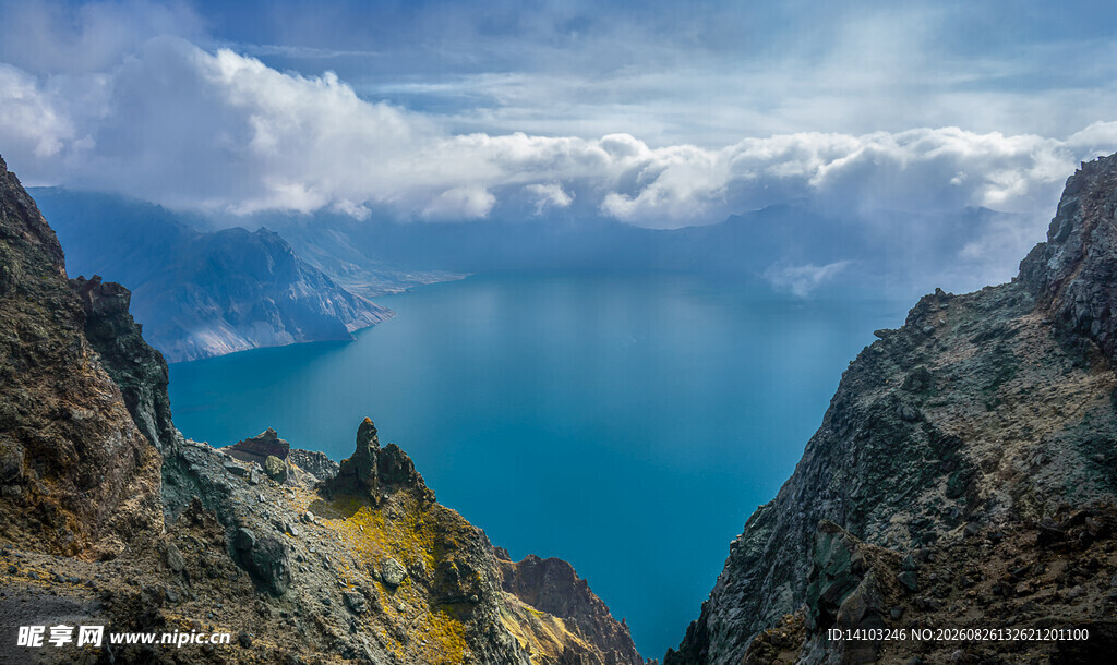 壮丽山海景观