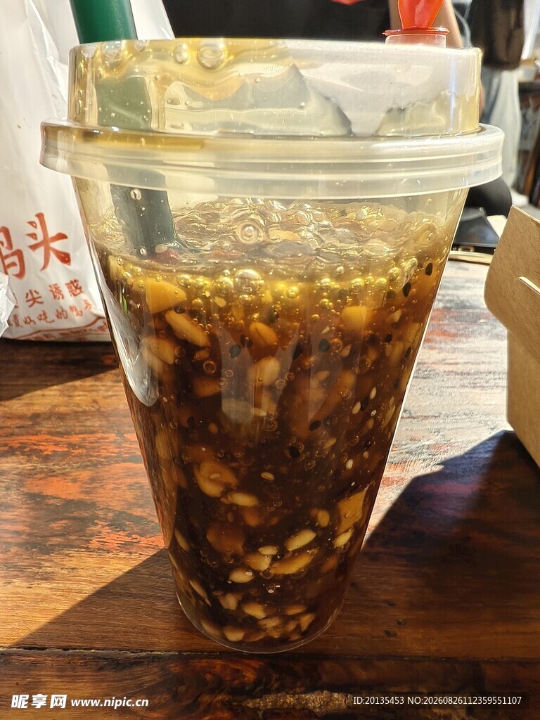 红糖坚果莲子粥