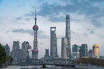 上海外滩繁华天际线景观