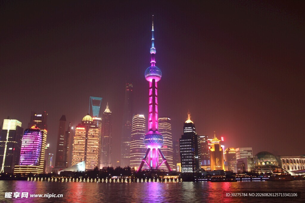 上海外滩夜景东方明珠璀璨