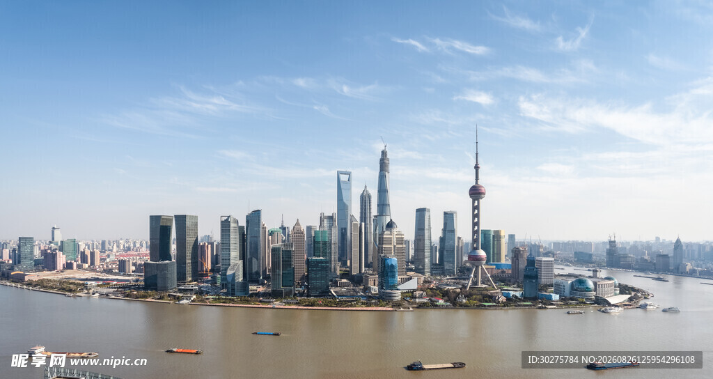 上海外滩壮丽城市天际线