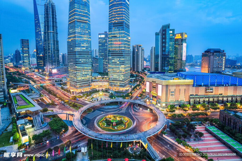 上海城市繁华交通景观