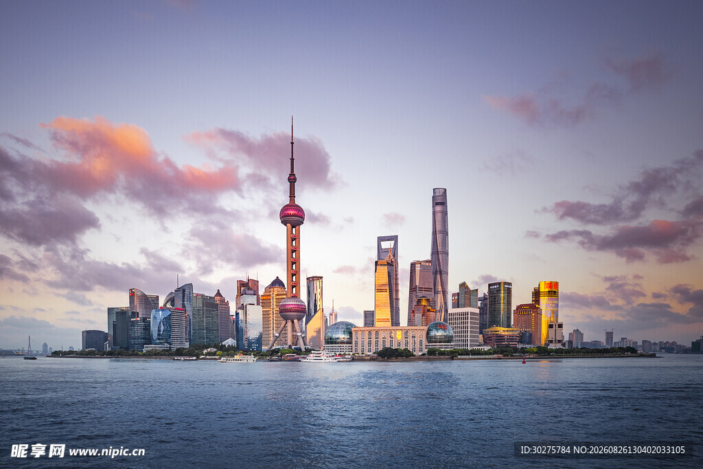 上海外滩城市天际线美景
