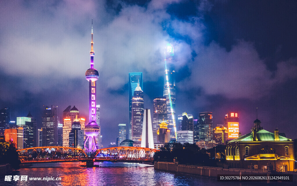 上海外滩璀璨夜景