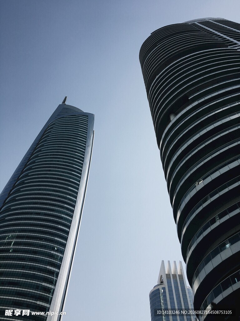 现代摩天大楼城市天际线