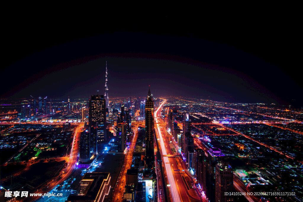 城市璀璨夜景俯瞰图