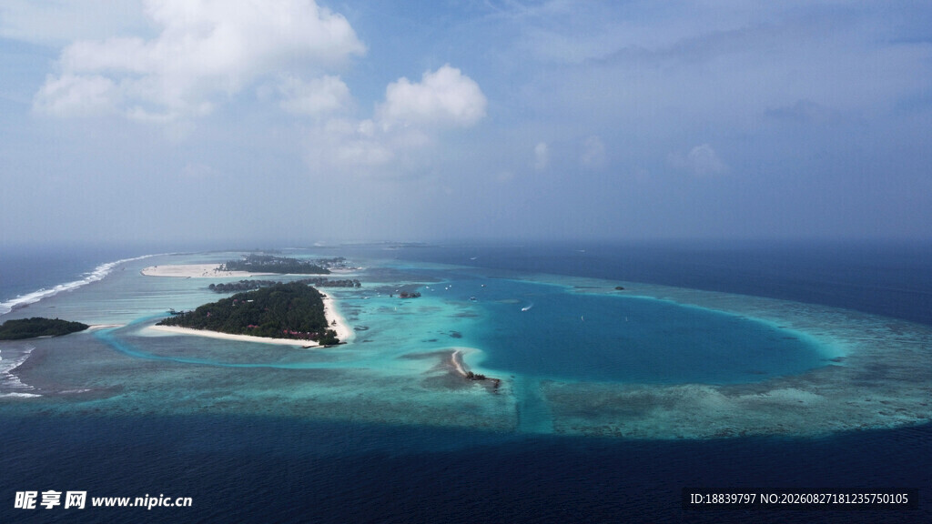 美丽海岛海景俯瞰图