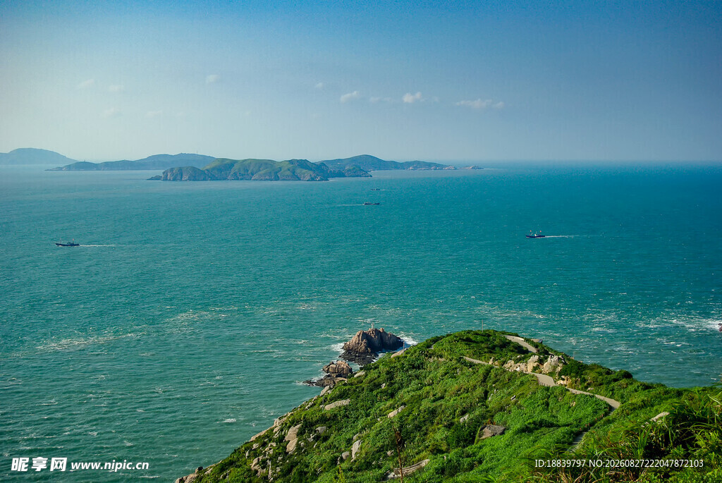 俯瞰碧海青山美丽景致