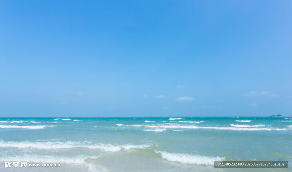 碧海蓝天海浪美景
