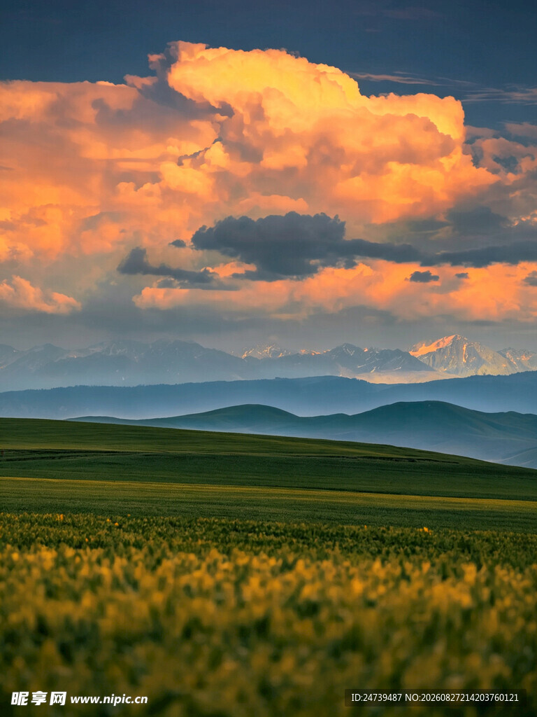 草原日落美景