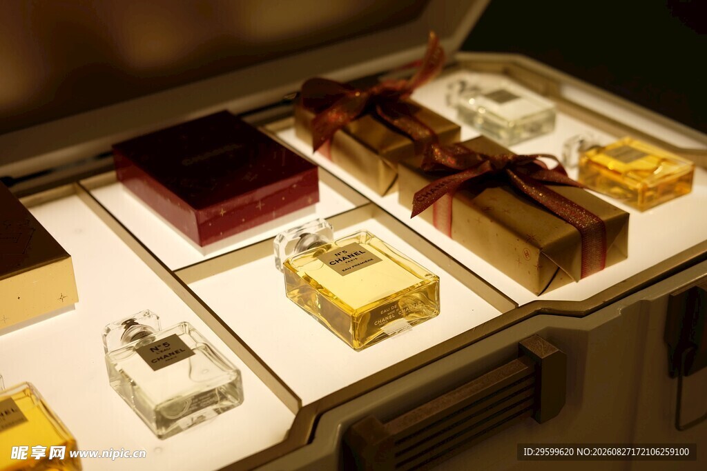奢华珠宝展示