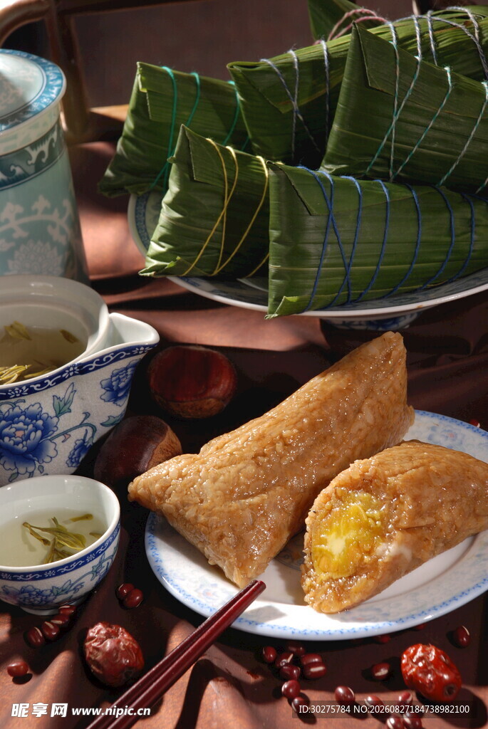 传统美味粽子与特色小吃