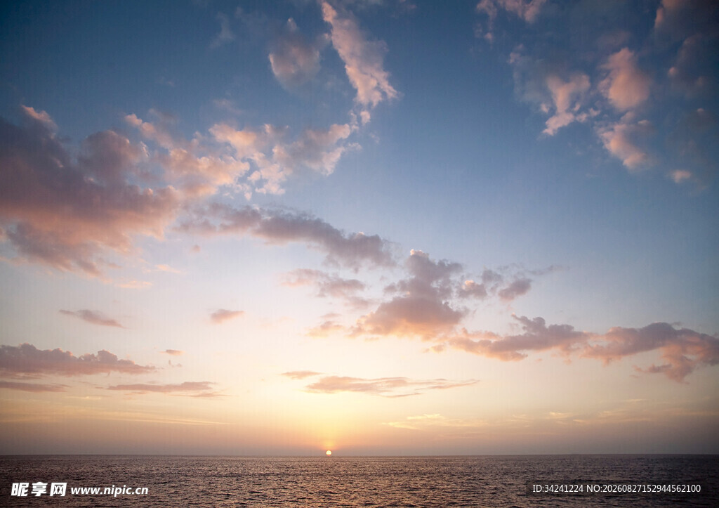 海上日出美景