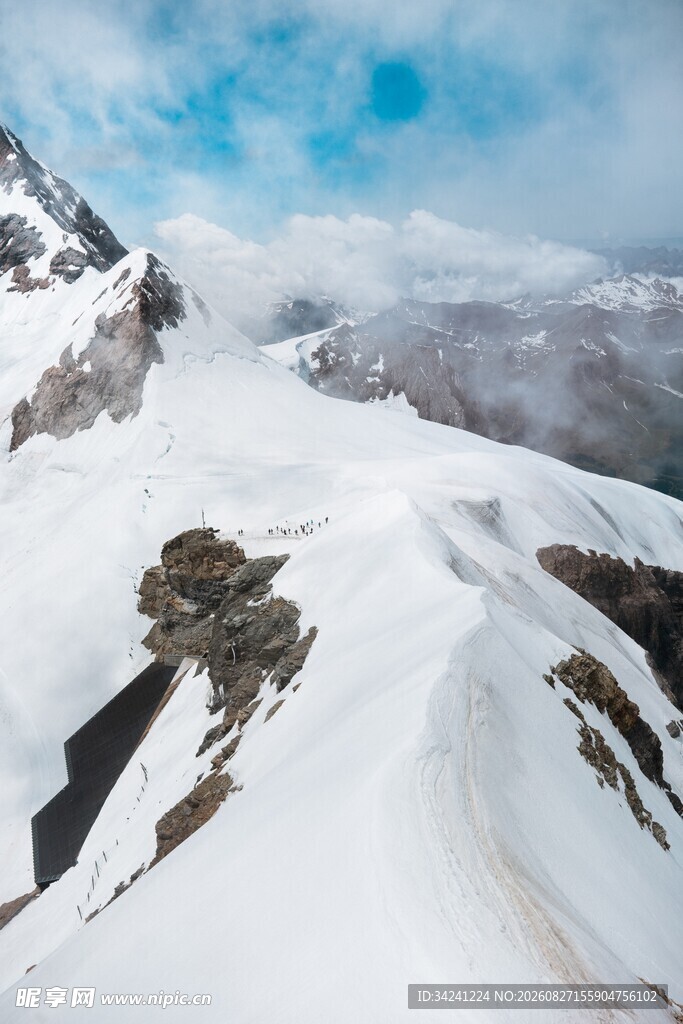 壮丽雪山美景