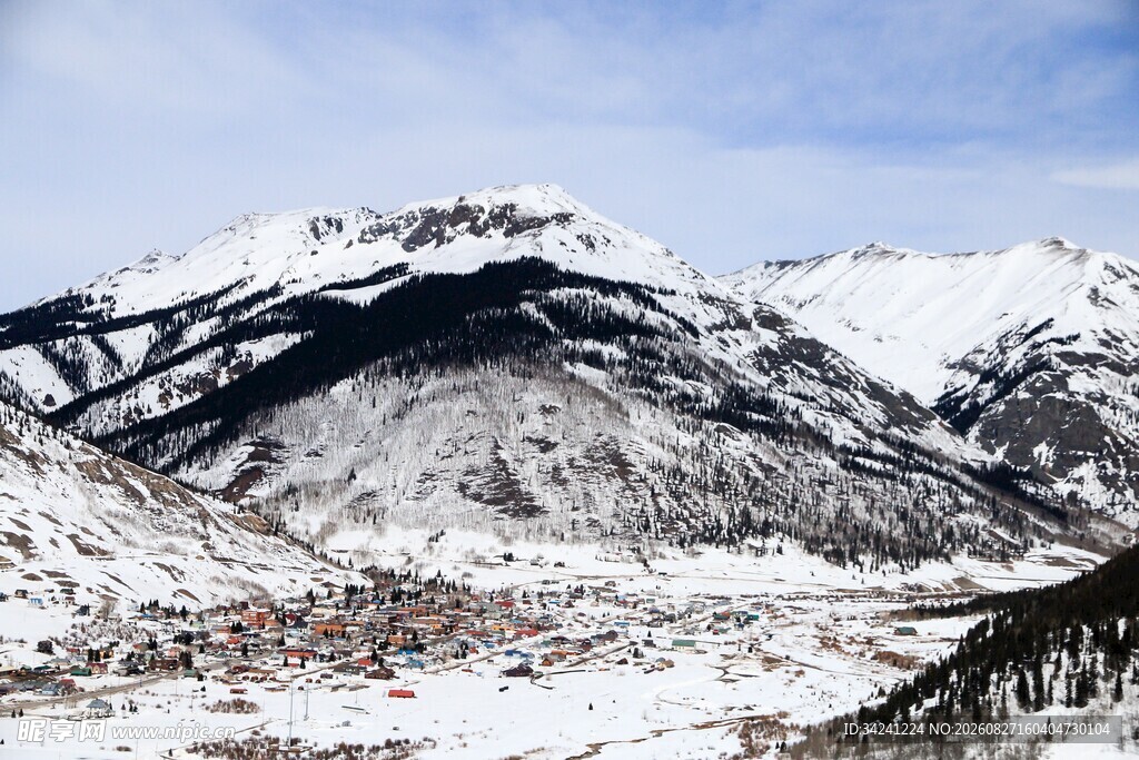 雪山壮丽风光