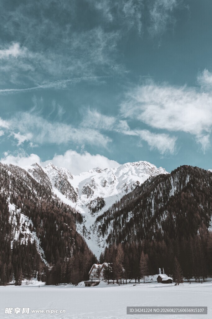 壮丽雪山风景