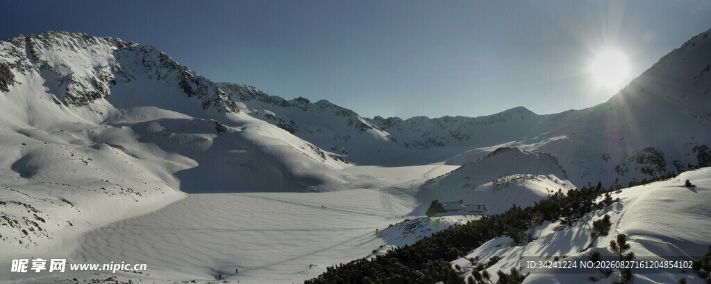 雪山壮丽风光