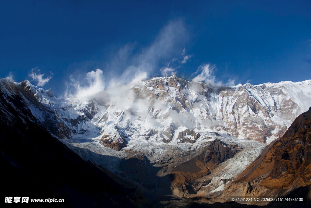 壮丽雪山美景