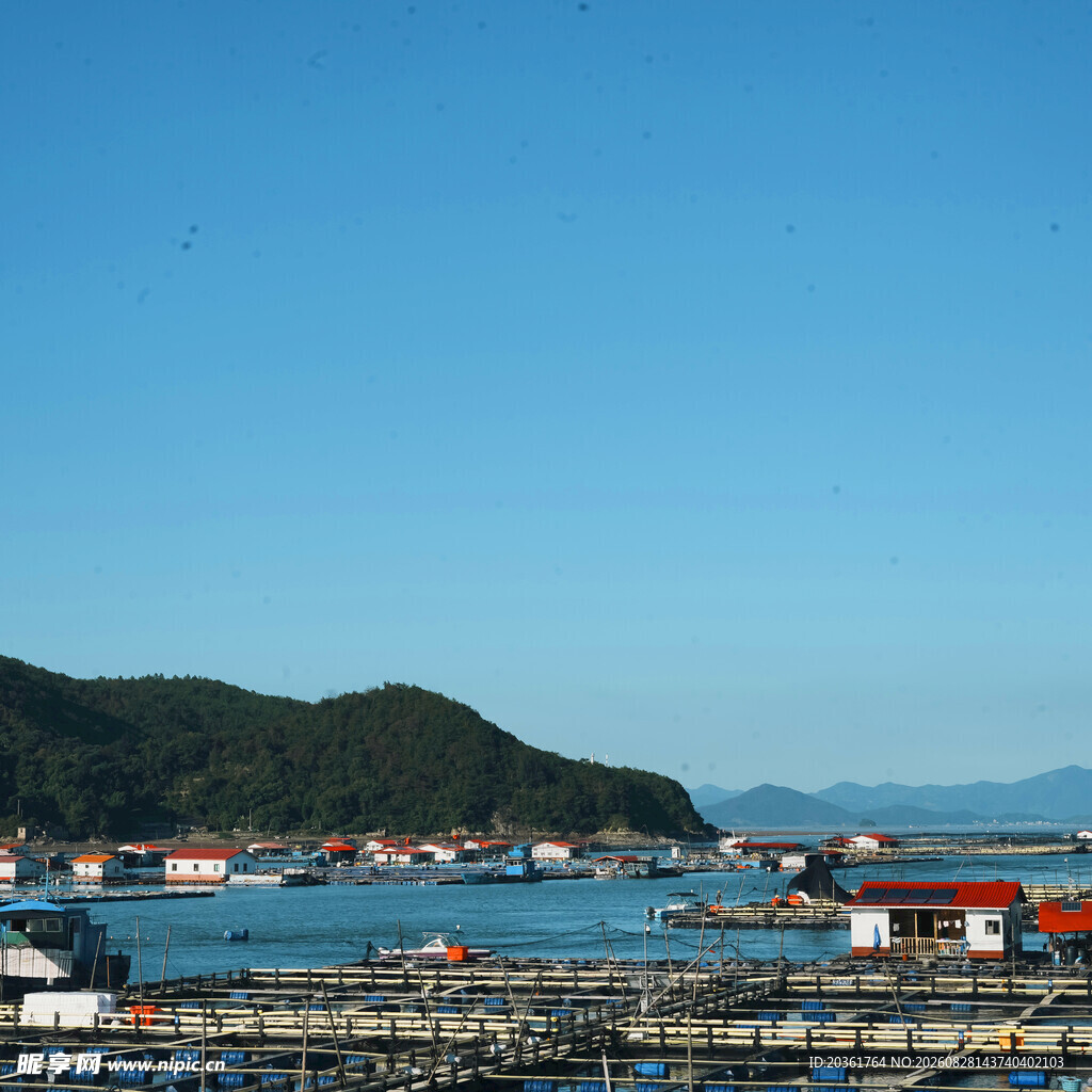 海滨渔村风光