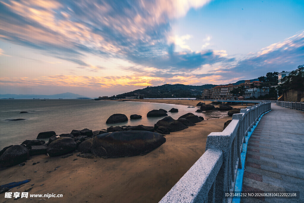 海边黄昏美景