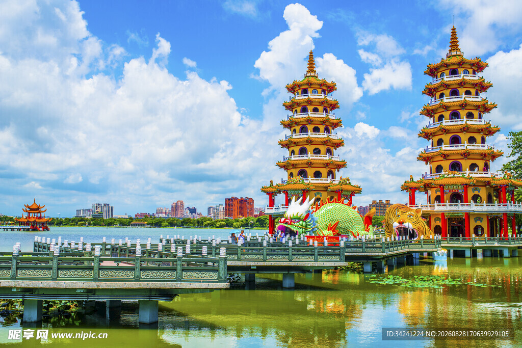 水上宝塔景观古韵十足
