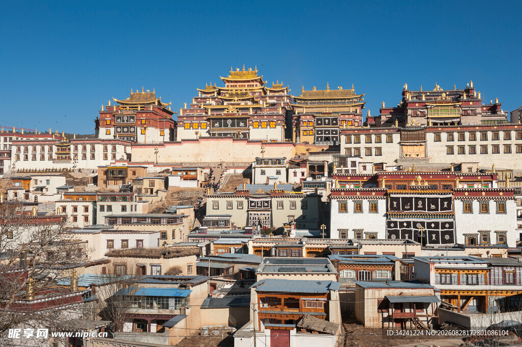 壮丽松赞林寺全景