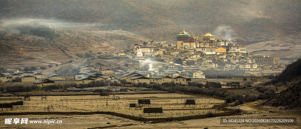 壮丽山谷景观