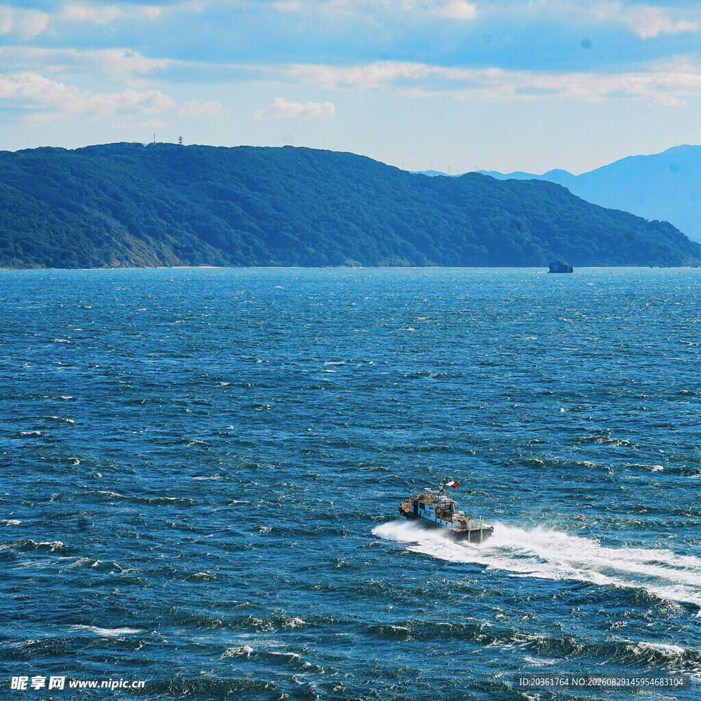 海上快艇驰骋