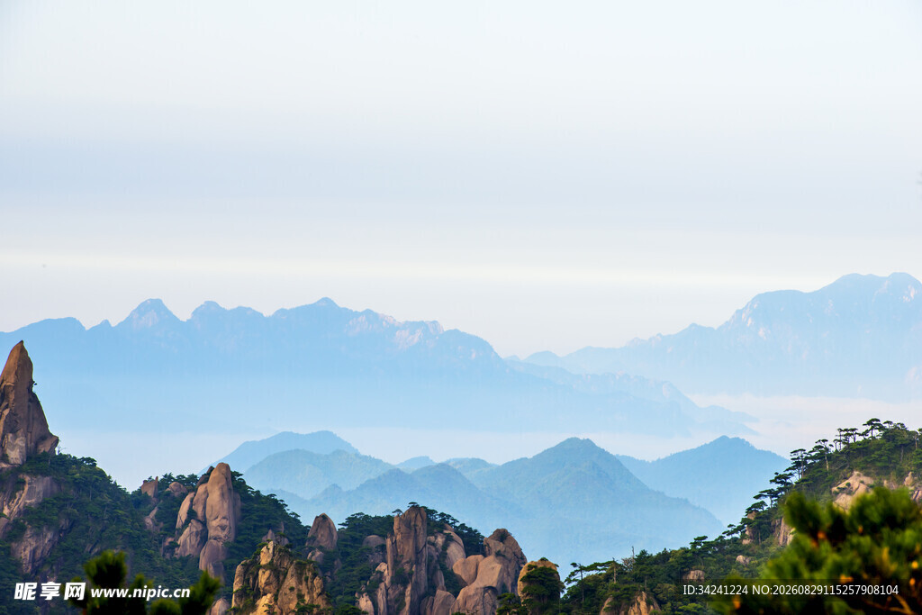 壮丽山峦美景