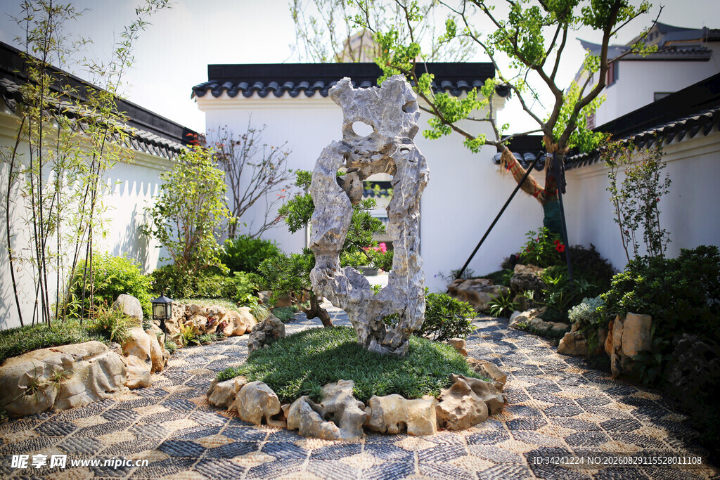 中式庭院景观石景