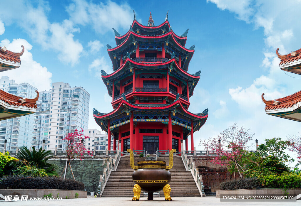 中式宝塔建筑古韵十足