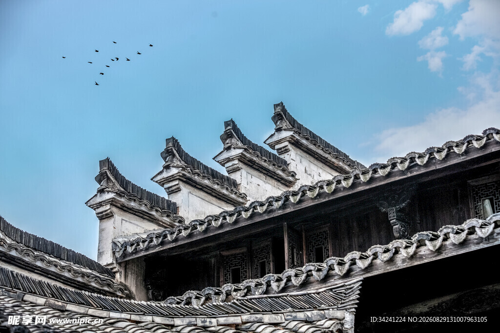古建飞檐尽显中式建筑韵味