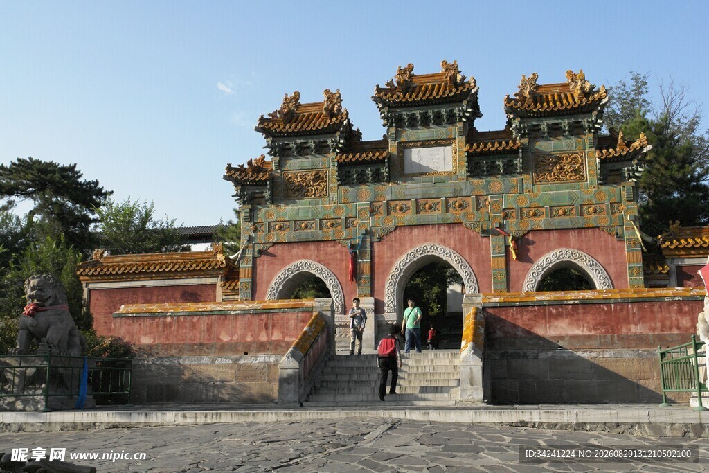 皇家寺庙牌坊景观