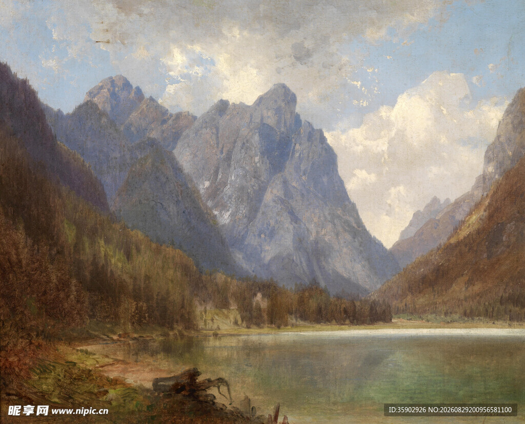 山间湖泊美景