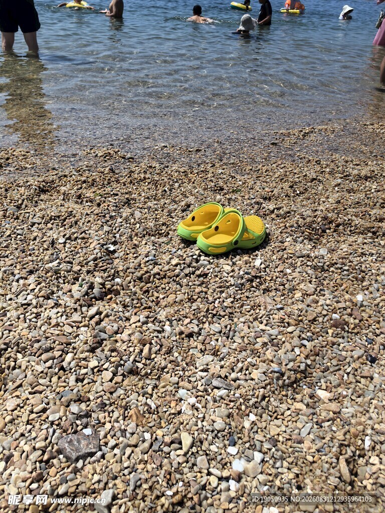 沙滩 海滩 鹅卵石