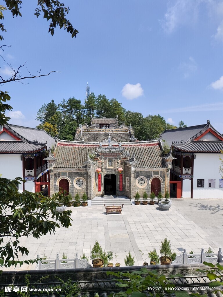 古雅中式建筑群庭院景观