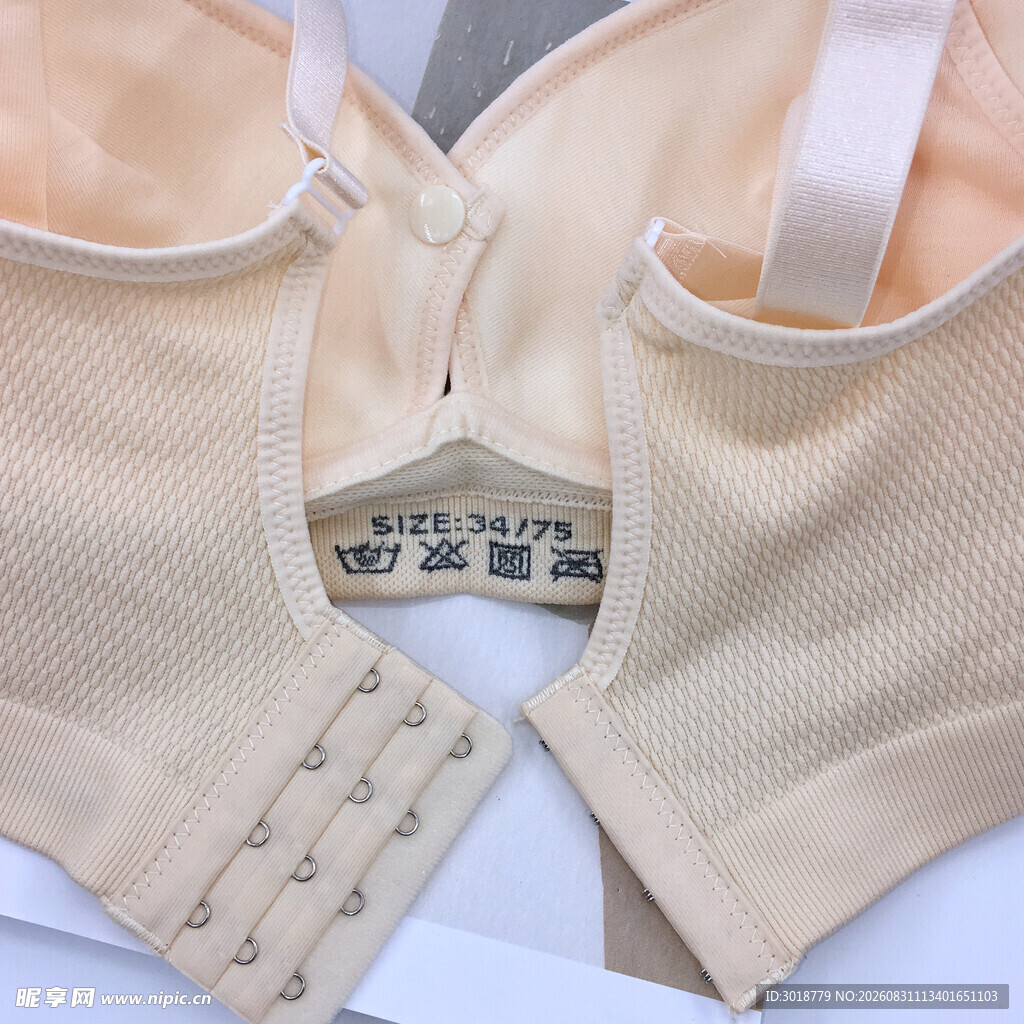 女士内衣细节特写
