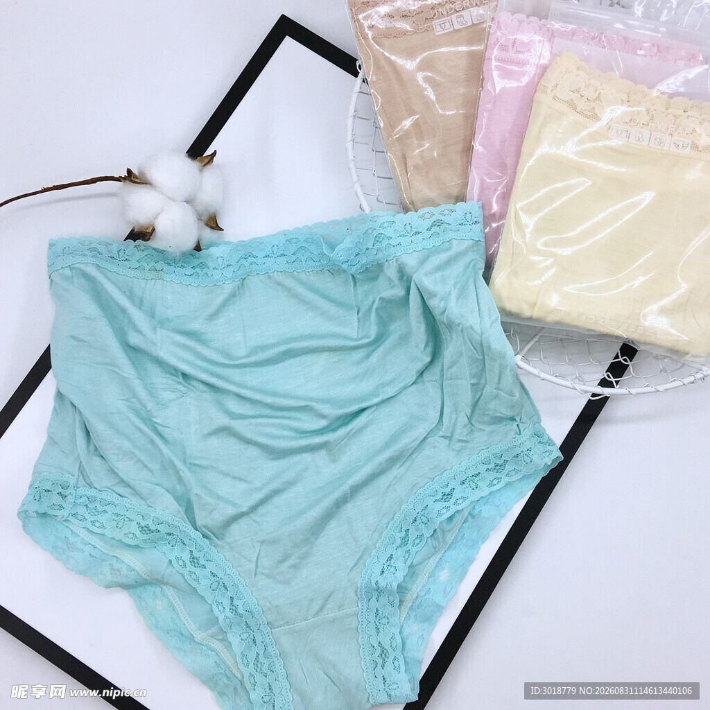 清新蕾丝女士内裤展示
