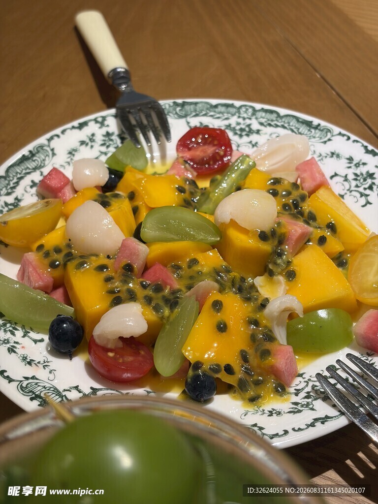 多彩水果拼盘