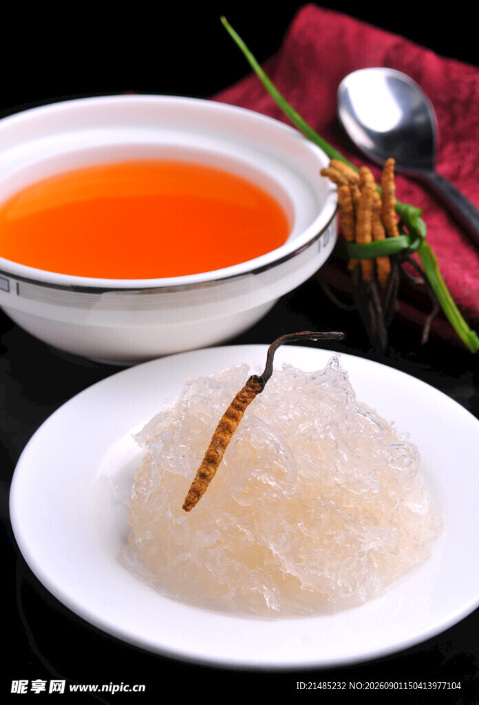 滋补燕窝配靓汤