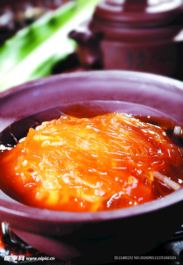 美味砂锅菜肴