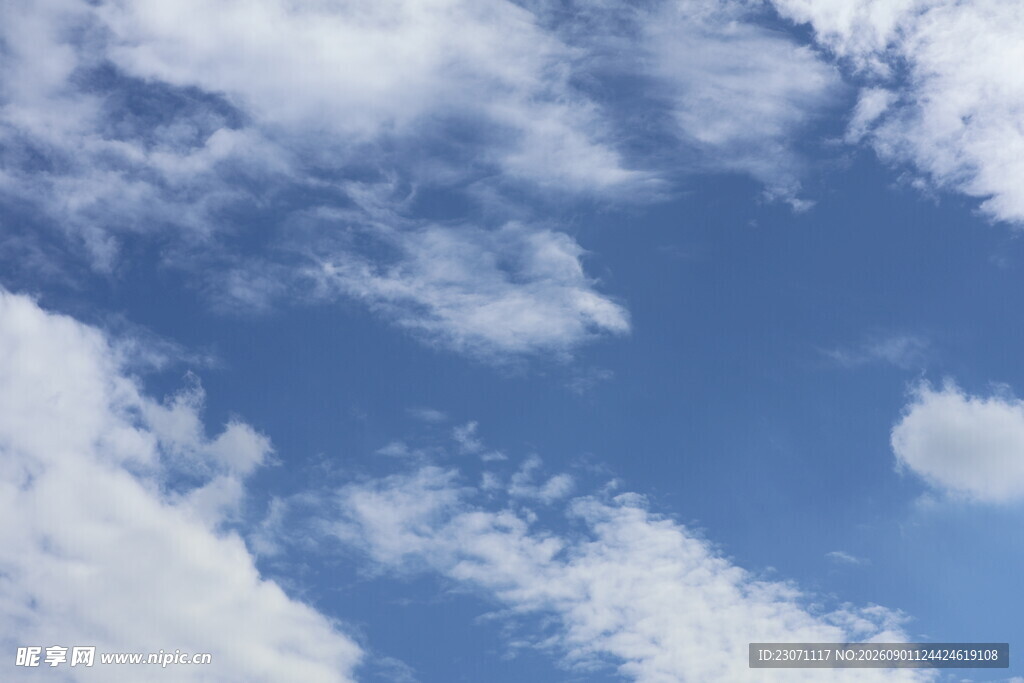 蓝天白云美景
