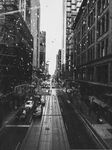 城市街道的黑白风景