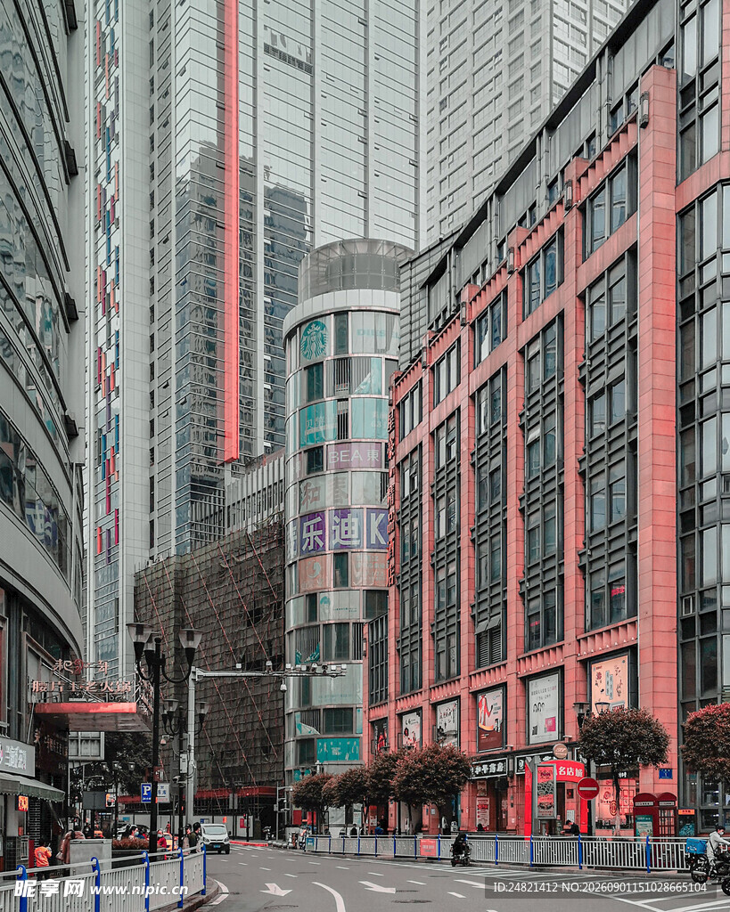 都市繁华街道建筑景观