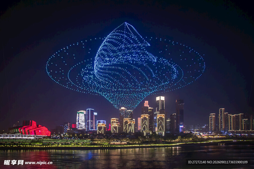 城市夜空的梦幻灯光秀