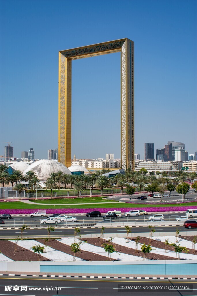 迪拜框架建筑景观