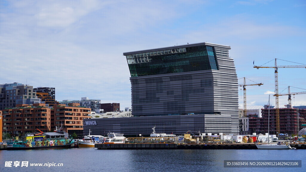 现代滨水建筑景观