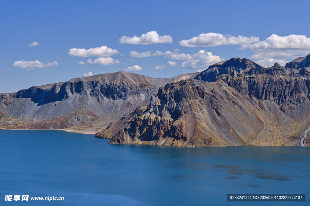 壮丽山水湖景